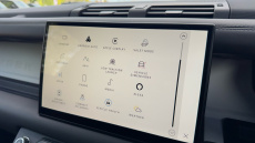 Land Rover Defender 3.0 D250 X-Dynamic HSE 90 3dr Auto Diesel Estate